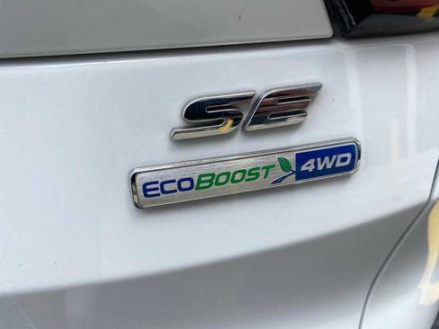 Used 2019 Ford Escape SE AWD/4WD image 26