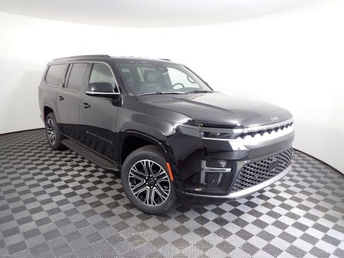 New 2026 Jeep Grand Wagoneer L 4WD image 5