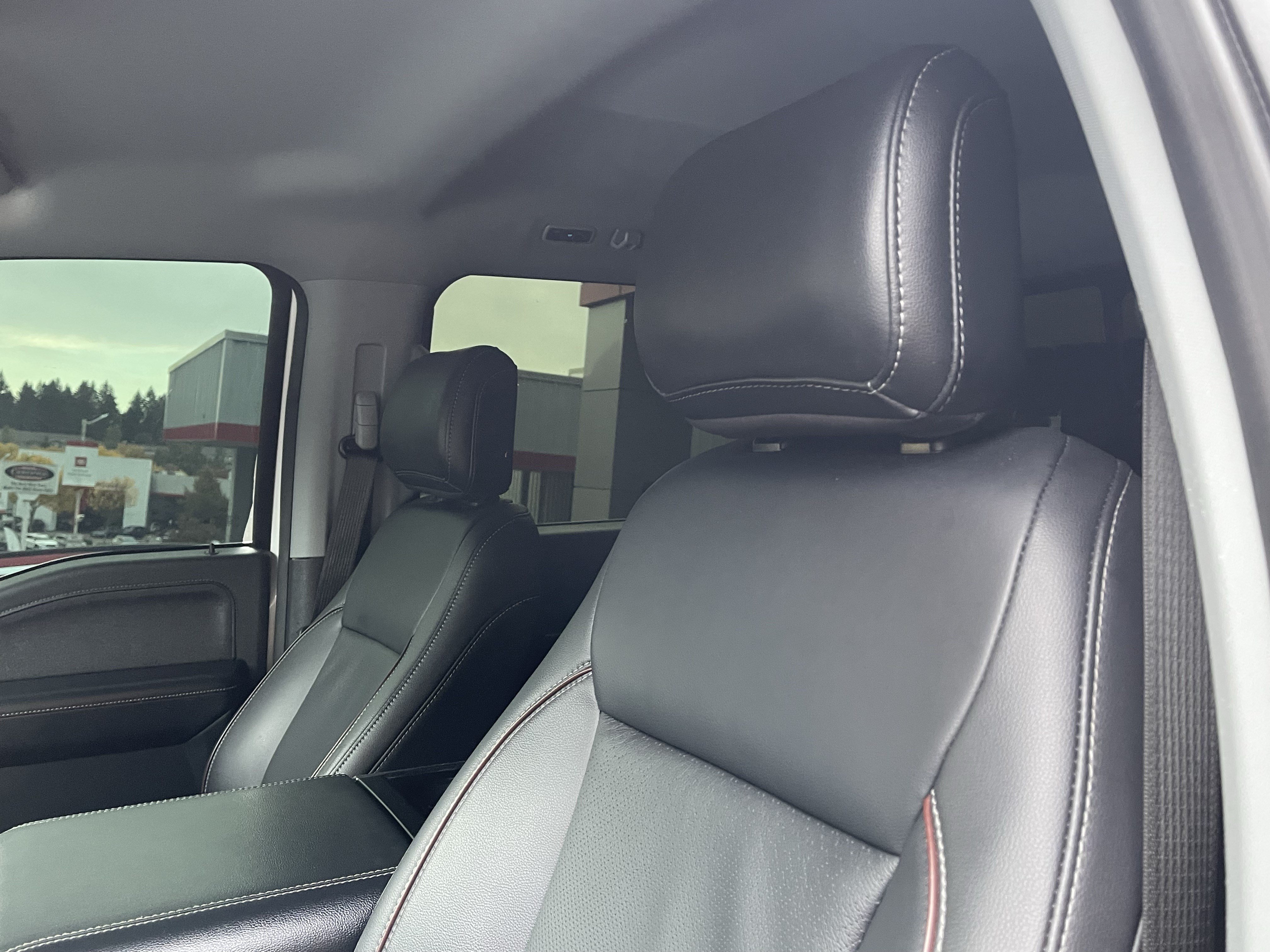 Used 2021 Ford F150 Lariat RWD image 19