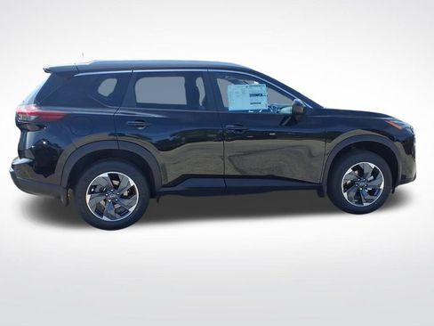 New 2026 Nissan Rogue SV w/ SV Premium Package image 8