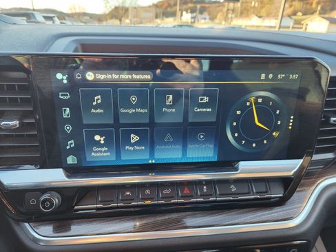 Used 2025 Chevrolet Silverado 1500 RST AWD/4WD image 43