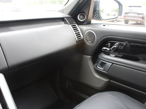 Used 2020 Land Rover Range Rover HSE AWD/4WD image 31