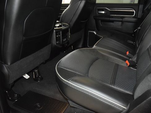 Used 2024 RAM 2500 Laramie w/ Night Edition image 40