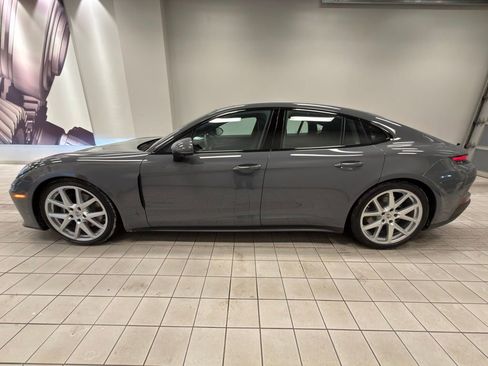 New 2026 Porsche Panamera 4 image 2