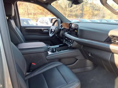 Certified 2025 Chevrolet Tahoe LT image 14