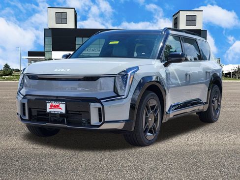New 2026 Kia EV9 GT-Line AWD/4WD image 4