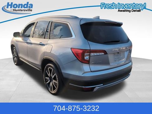 Used 2022 Honda Pilot Touring image 5