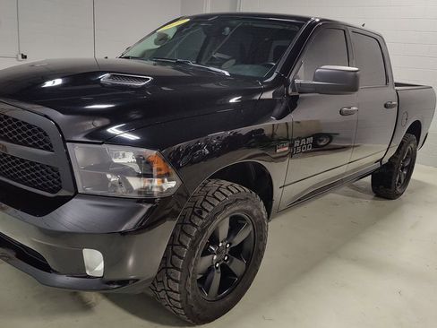 Used 2022 RAM 1500 Express w/ Wheel & Sound Group image 18