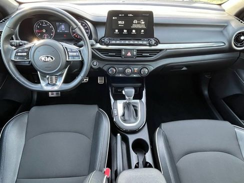 Used 2021 Kia Forte GT-Line w/ GT-Line Premium Package image 10