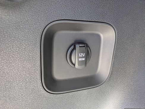 New 2026 Kia Sportage LX FWD image 14