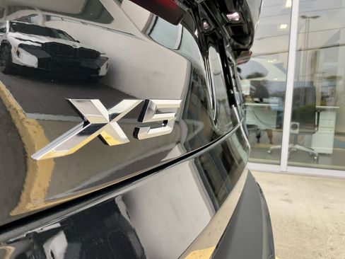 Certified 2025 BMW X5 xDrive40i w/ Executive Package image 14
