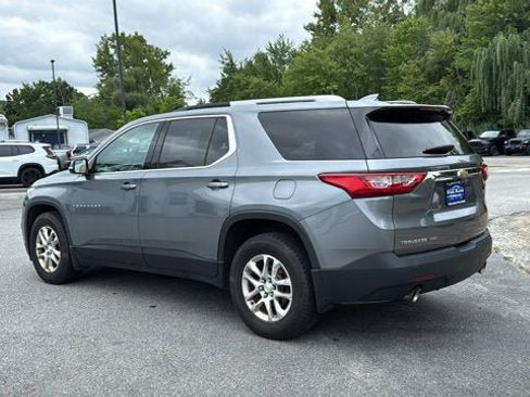 Used 2018 Chevrolet Traverse LT w/ LPO, Floor Liner Package AWD/4WD image 8