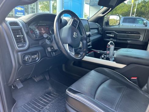 Used 2019 RAM 2500 Laramie w/ Night Edition image 6