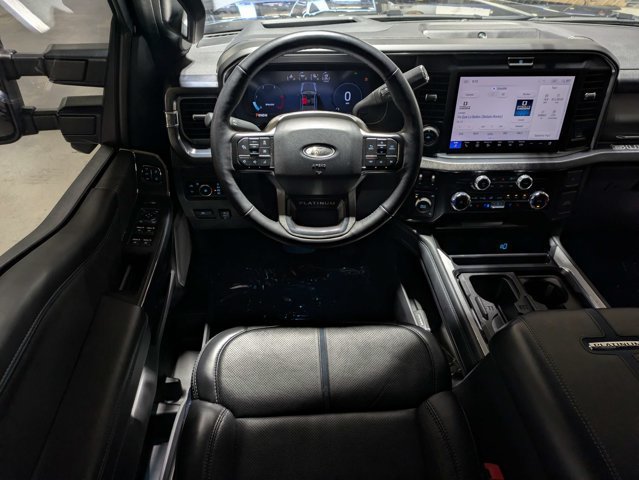 Used 2025 Ford F250 Platinum AWD/4WD image 16