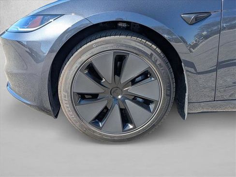 Used 2025 Tesla Model 3 Long Range image 24