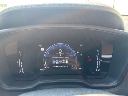 Used 2026 Toyota Corolla Cross LE FWD image 22
