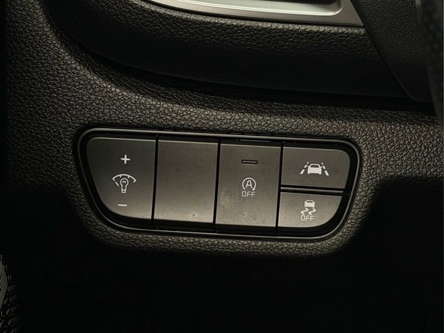 Used 2023 Kia Seltos SX AWD/4WD image 35