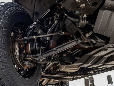 Used 2024 GMC Sierra 2500 Denali Ultimate image 13