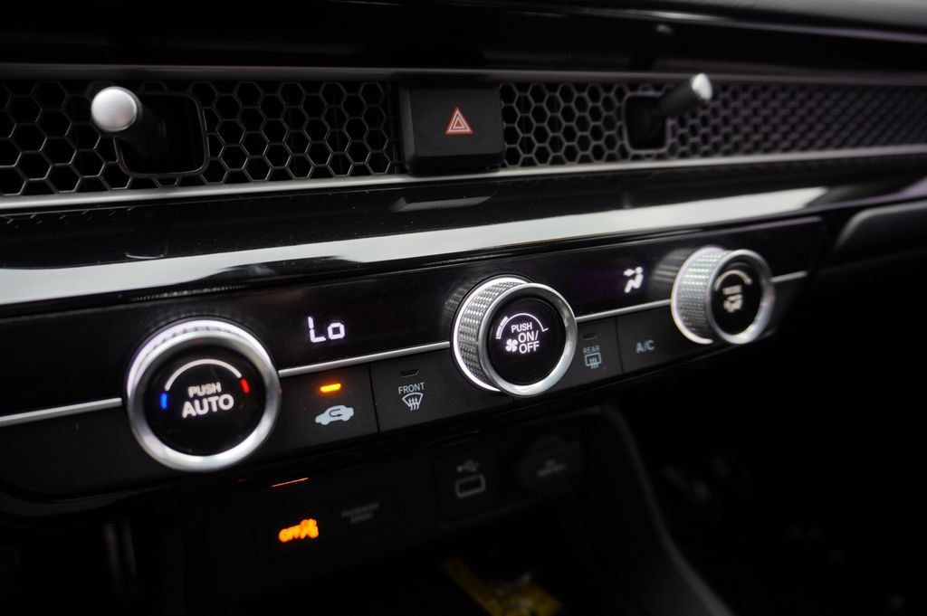 Used 2022 Honda Civic Sport image 17