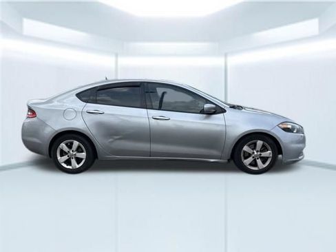 Used 2015 Dodge Dart SXT FWD image 5