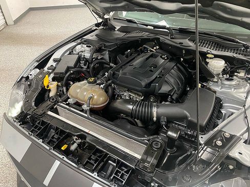 Used 2020 Ford Mustang Premium image 16