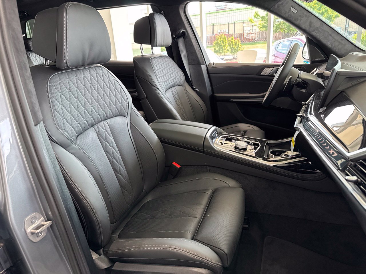 New 2026 BMW X7 xDrive40i w/ Executive Package AWD/4WD image 57