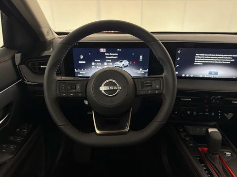 New 2026 Nissan Kicks SR w/ SR Premium Package image 17