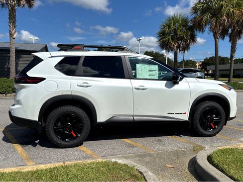 New 2026 Nissan Rogue SV w/ Rock Creek Premium Package image 24