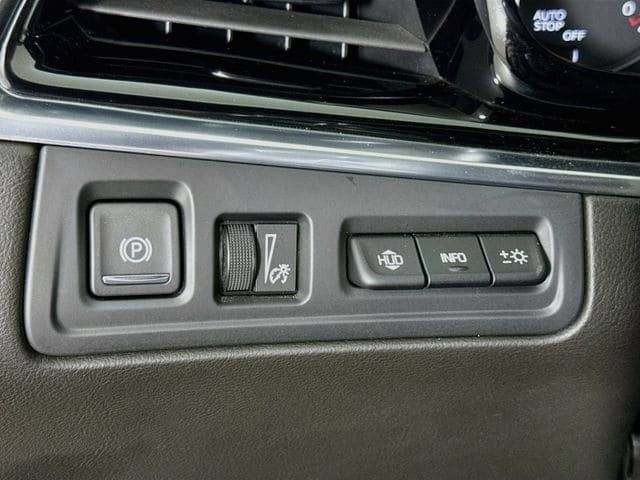 Used 2024 Cadillac XT6 Sport w/ Platinum Package AWD/4WD image 11