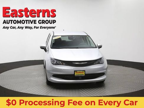 Used 2023 Chrysler Voyager LX FWD image 52