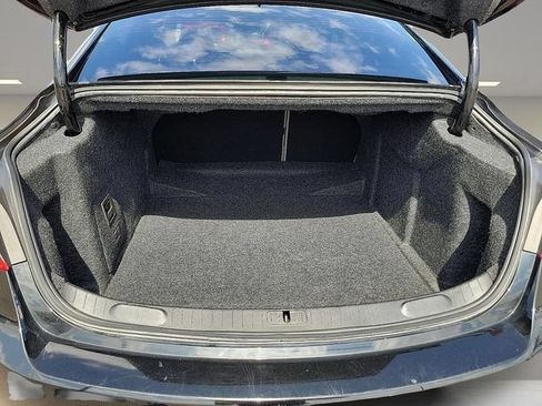 Used 2018 Chevrolet Impala LT w/ LT Convenience Package FWD image 11
