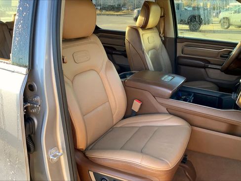 Used 2020 RAM 1500 Limited RWD image 9