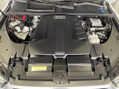 Used 2019 Audi Q7 2.0T Premium Plus w/ Premium Plus Package AWD/4WD image 20