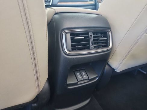Used 2019 Honda CR-V Touring image 21