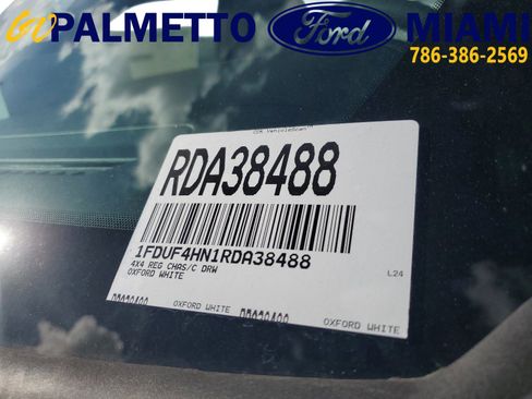 New 2024 Ford F450 XL w/ XL Chrome Package image 24