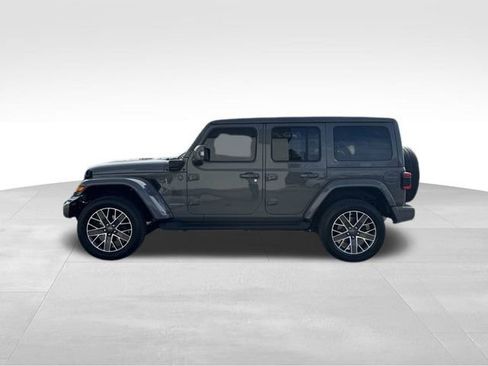 Used 2023 Jeep Wrangler Sahara 4xe image 8
