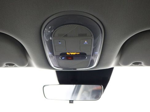 Used 2025 Hyundai Ioniq 5 SE RWD image 24