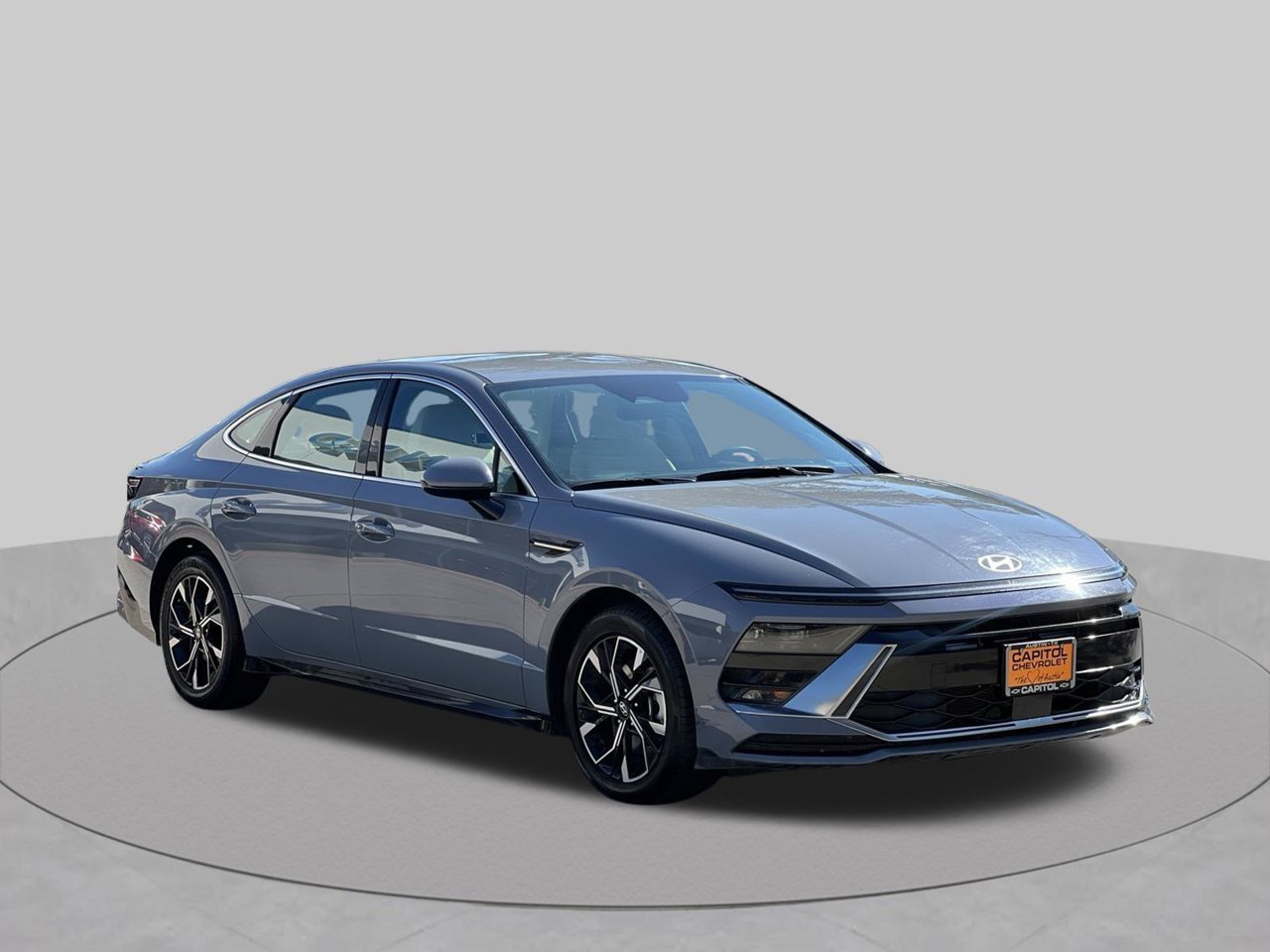 Used 2025 Hyundai Sonata SEL FWD image 7