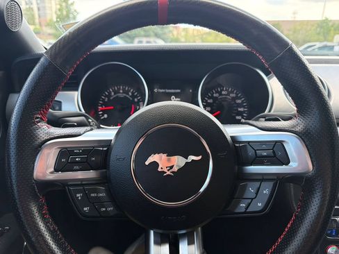 Used 2020 Ford Mustang Premium RWD image 22
