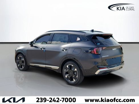 New 2027 Kia Sportage SX FWD image 4