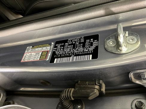 Used 2023 Kia Sorento S AWD/4WD image 19