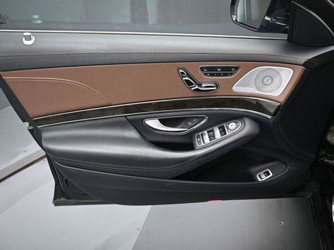 Used 2014 Mercedes-Benz S 550 Sedan image 10