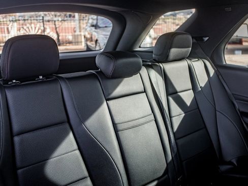 Used 2022 Mercedes-Benz GLE 350 4MATIC image 40