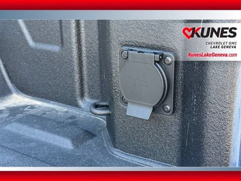 New 2026 GMC Sierra 1500 Elevation w/ Elevation Select Package AWD/4WD image 24