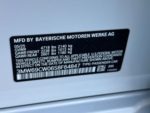 Used 2025 BMW 330i 330i w/ Premium Package image 41