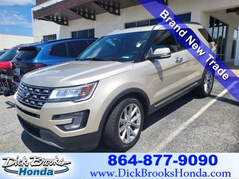Used 2017 Ford Explorer Limited FWD image 1