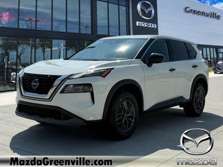 Used 2023 Nissan Rogue S image 1