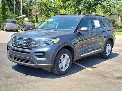 Used 2024 Ford Explorer XLT