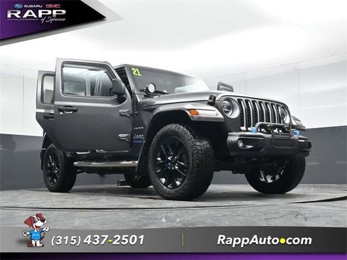 Used 2021 Jeep Wrangler Unlimited Sahara w/ Cold Weather Group image 33
