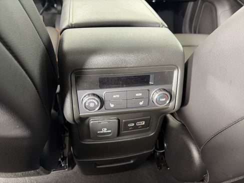 Certified 2023 GMC Acadia AT4 w/ Technology Package image 18